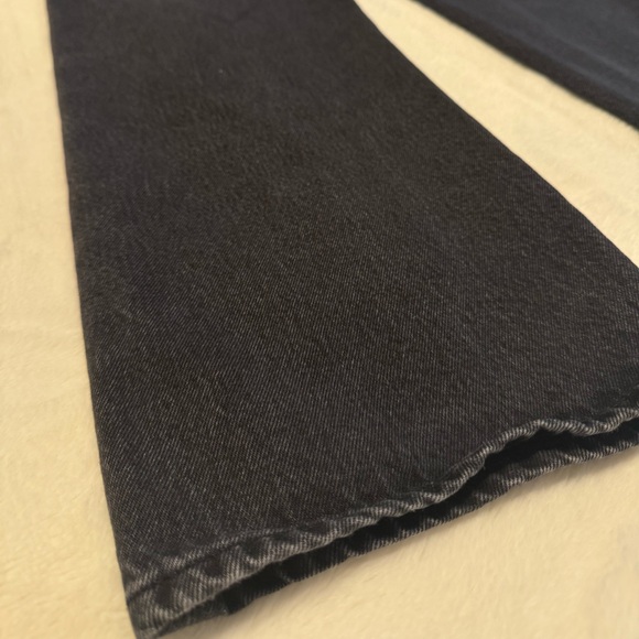 Denim Forum The Farrah Hi-Rise Wide Jean - Black - Picture 11 of 13